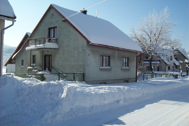 ravna gora apartman kuca najam prodaja